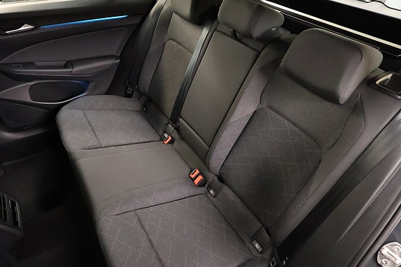 Volkswagen Golf VIII 9 of 30