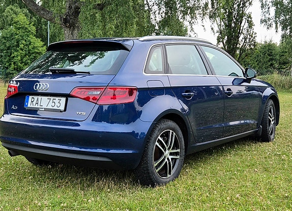 Audi A3 4 of 4