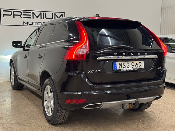 Volvo XC60 5 of 19