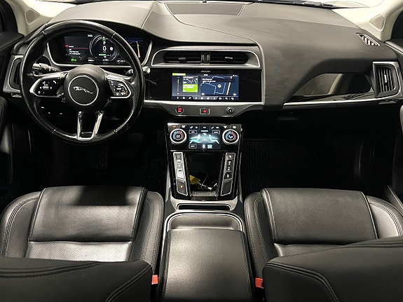 Jaguar I-PACE 11 of 21