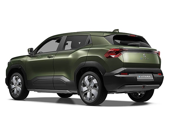 Suzuki eVitara 2 of 4