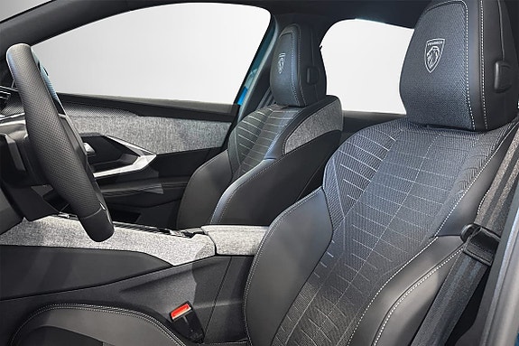 Peugeot 3008 5 of 5