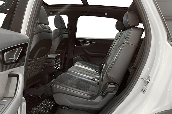 Audi Q7 15 of 26