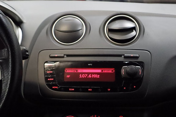 Seat Ibiza 16 of 18