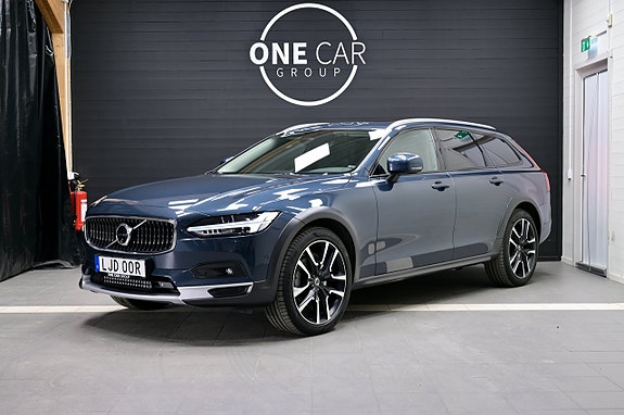 Volvo V90 Cross Country