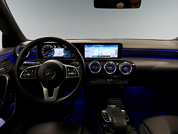 Mercedes-Benz CLA220 d 13 of 28
