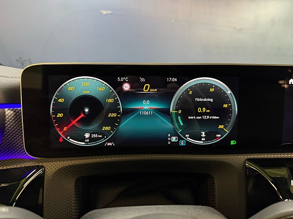 Mercedes-Benz CLA220 d 9 of 28
