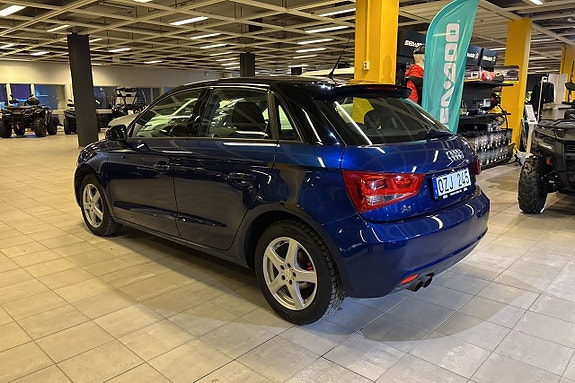 Audi A1 2 of 5