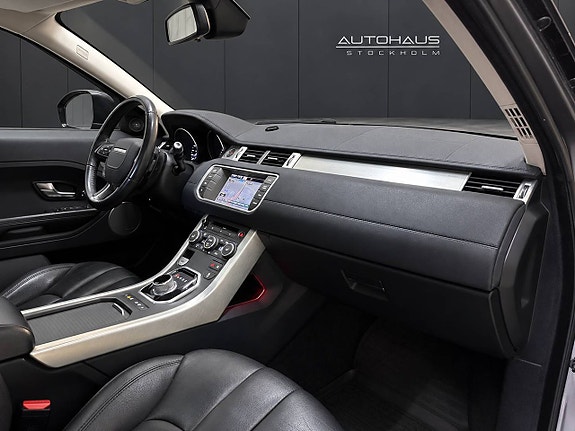 Land Rover Range Rover Evoque 11 of 22