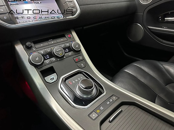 Land Rover Range Rover Evoque 21 of 22