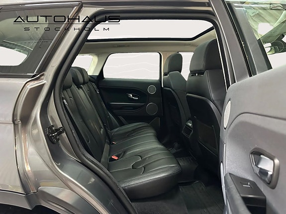 Land Rover Range Rover Evoque 17 of 22