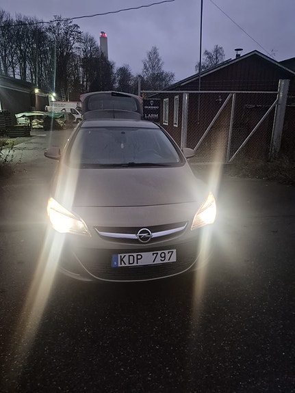 Opel Astra 4 of 4