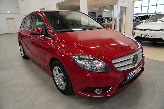 Mercedes-Benz B180 7 of 10