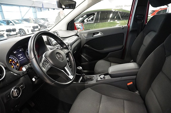 Mercedes-Benz B180 10 of 10