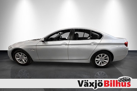BMW 520d 2 of 5