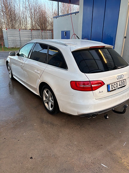 Audi A4 3 of 5
