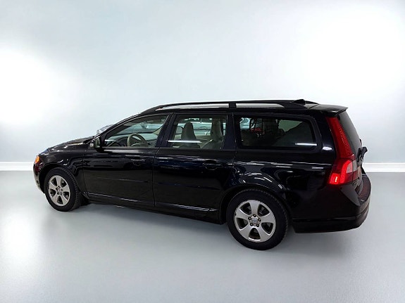 Volvo V70 5 of 15
