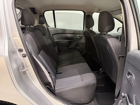 Dacia Sandero 14 of 24