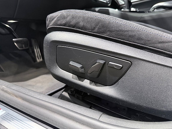 BMW 530i 11 of 12