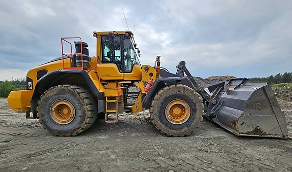 Volvo L 220 H