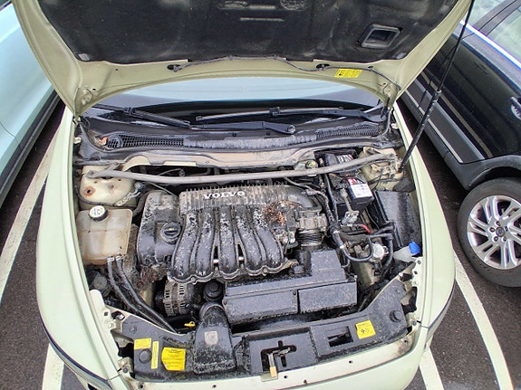 Volvo S40 4 of 4