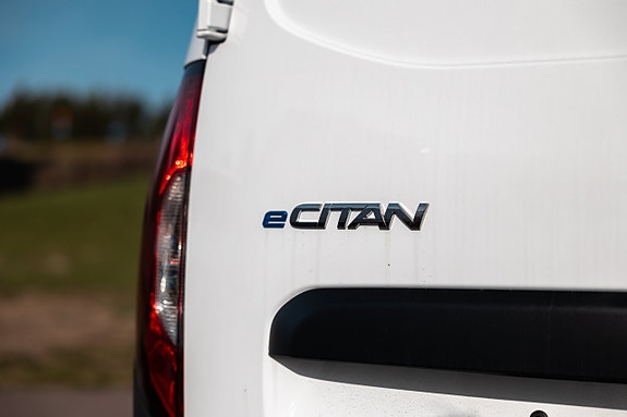 Mercedes-Benz eCitan 7 of 12