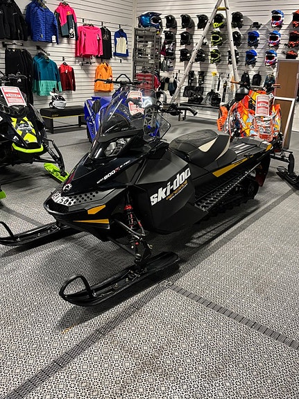 Ski-Doo Renegade 800 ABRIS MORA KÖP ONLINE