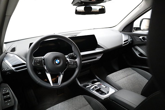 BMW 120 3 of 23