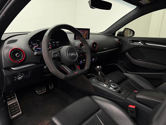 Audi RS3 14 of 22