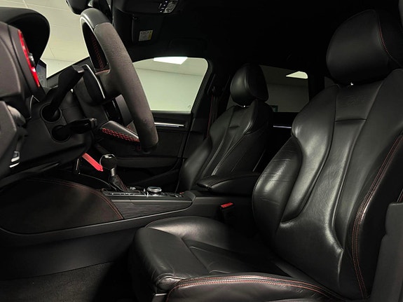 Audi RS3 17 of 23