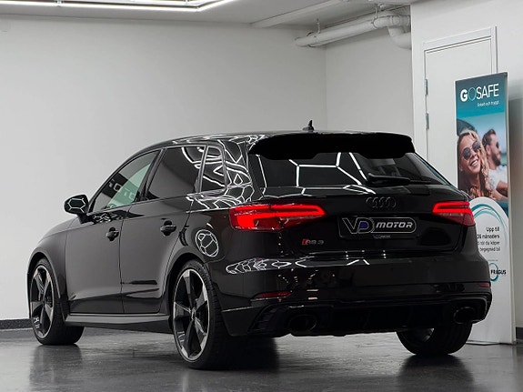 Audi RS3 3 of 22
