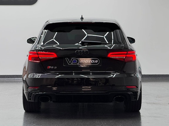 Audi RS3 7 of 22