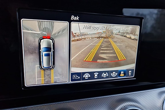 Mercedes-Benz E220 13 of 14