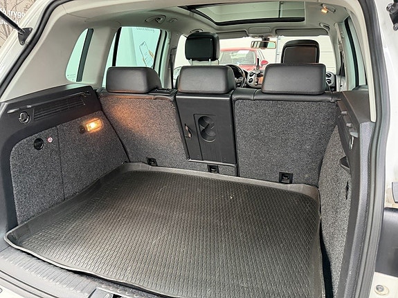 Volkswagen Tiguan 17 of 21