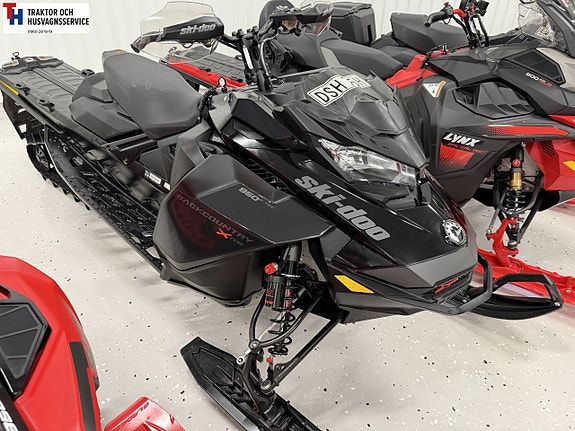 Ski-Doo Backcountry XRS 850 -22 .
