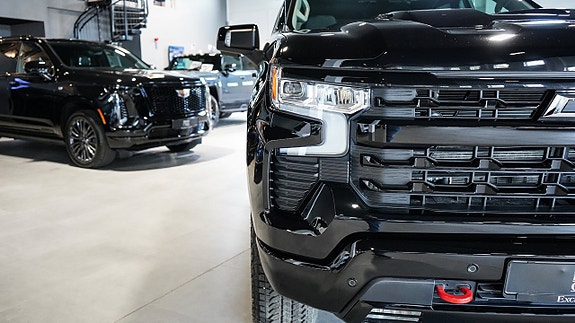 Chevrolet Silverado EV 10 of 24
