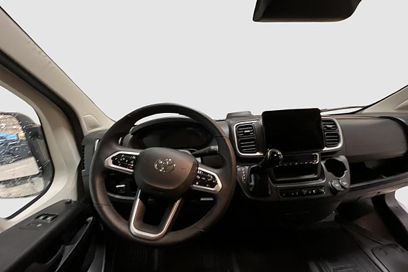 Toyota ProAce Max 10 of 13