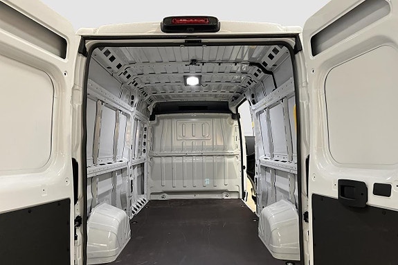 Toyota ProAce Max 11 of 13