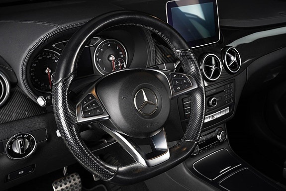 Mercedes-Benz B200 d 9 of 11