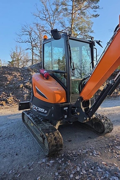 Doosan DX 35Z Bandgrävare