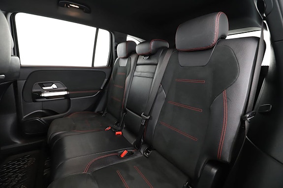 Mercedes-Benz GLB250+ 9 of 21