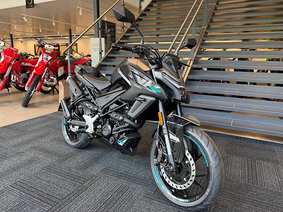 CFMOTO 125NK 0% ränta 38mån 2 of 5