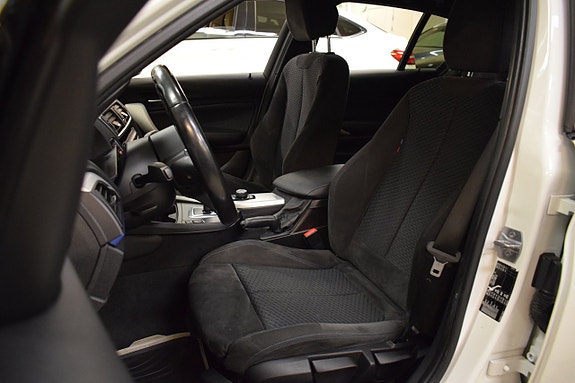 BMW 118d 8 of 14