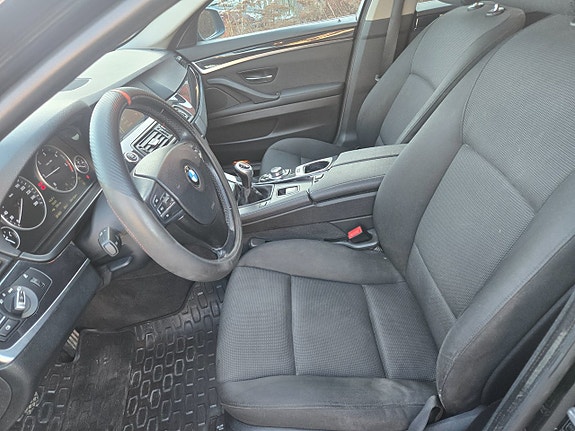 BMW 520d 12 of 30