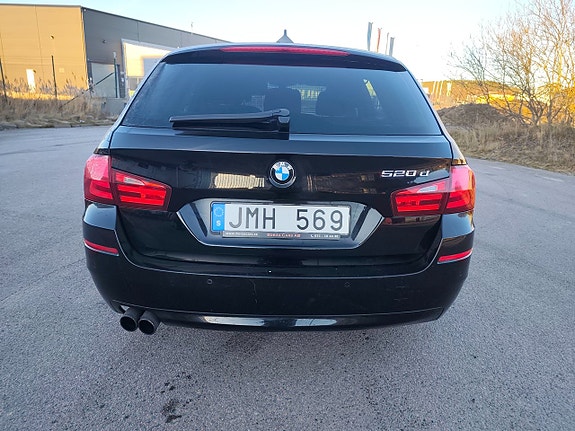 BMW 520d 29 of 30