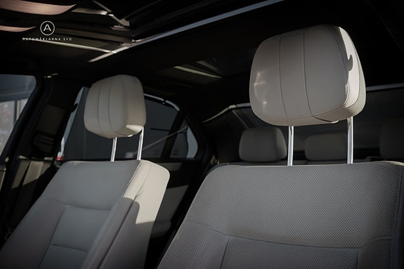 Mercedes-Benz E500 16 of 27