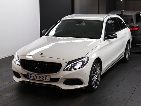 Mercedes-Benz C220 d 2 of 5