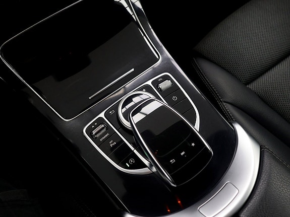 Mercedes-Benz C220 d 16 of 27