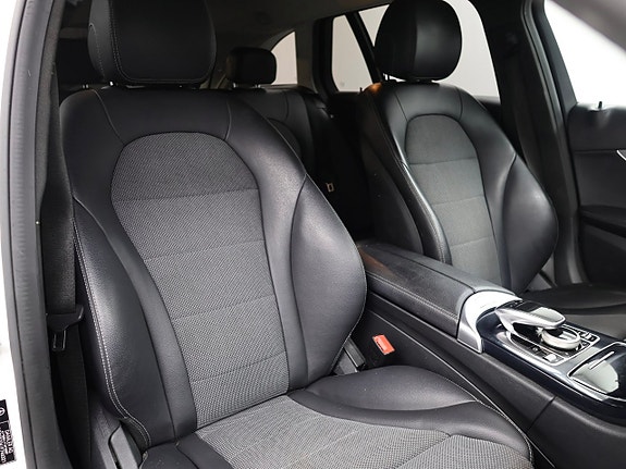 Mercedes-Benz C220 d 24 of 27