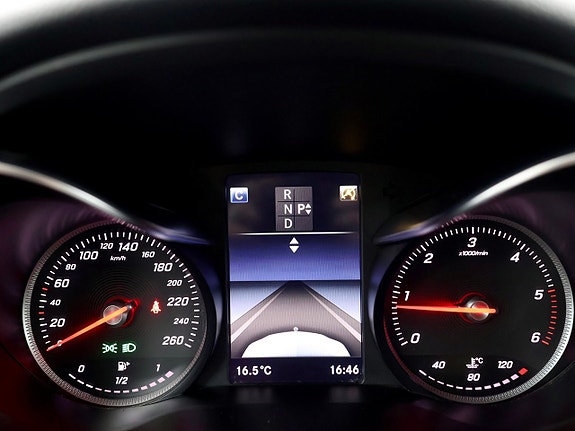 Mercedes-Benz C220 d 19 of 27